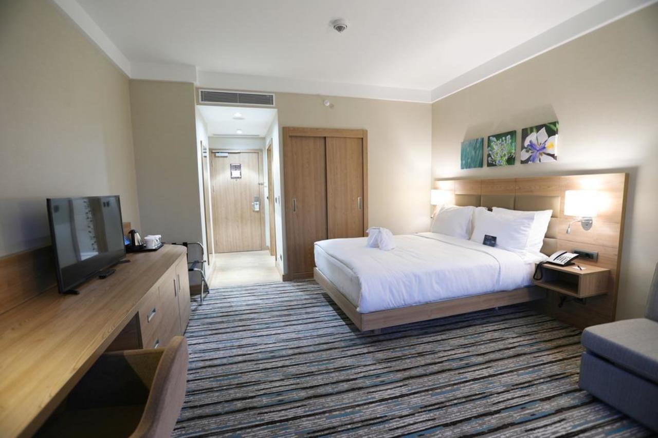 Hilton Garden Inn 阿德亚曼 外观 照片