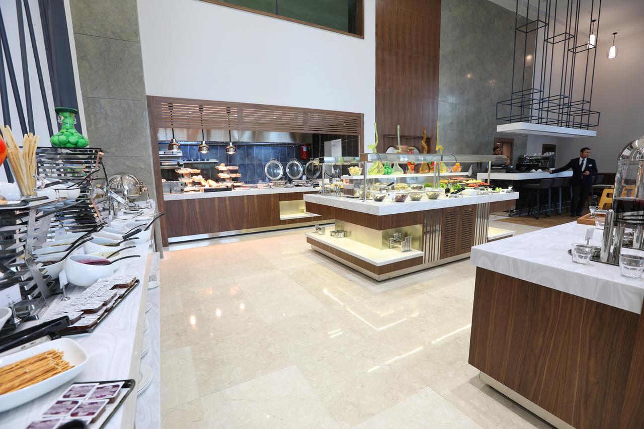 Hilton Garden Inn 阿德亚曼 外观 照片
