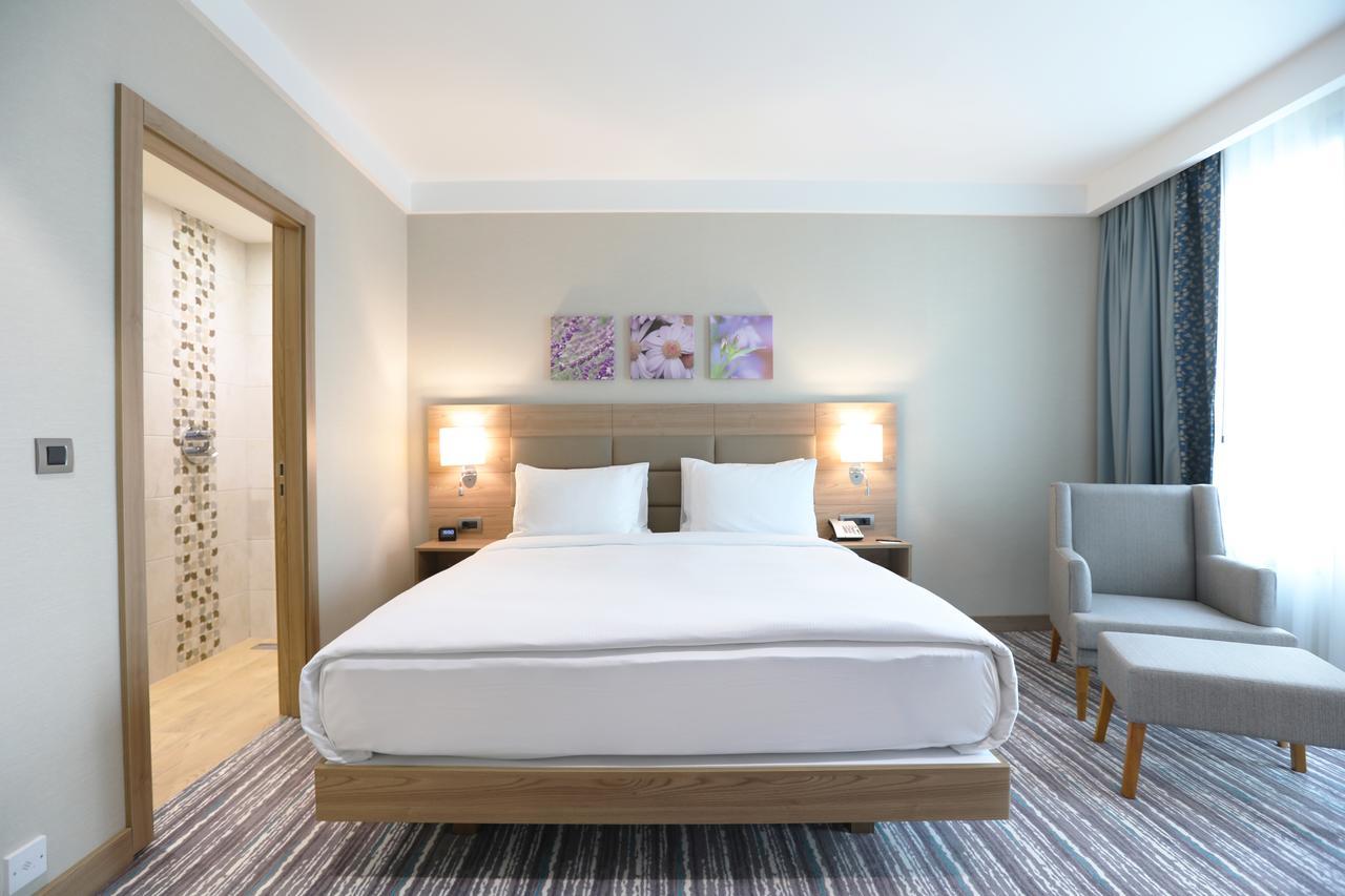 Hilton Garden Inn 阿德亚曼 外观 照片