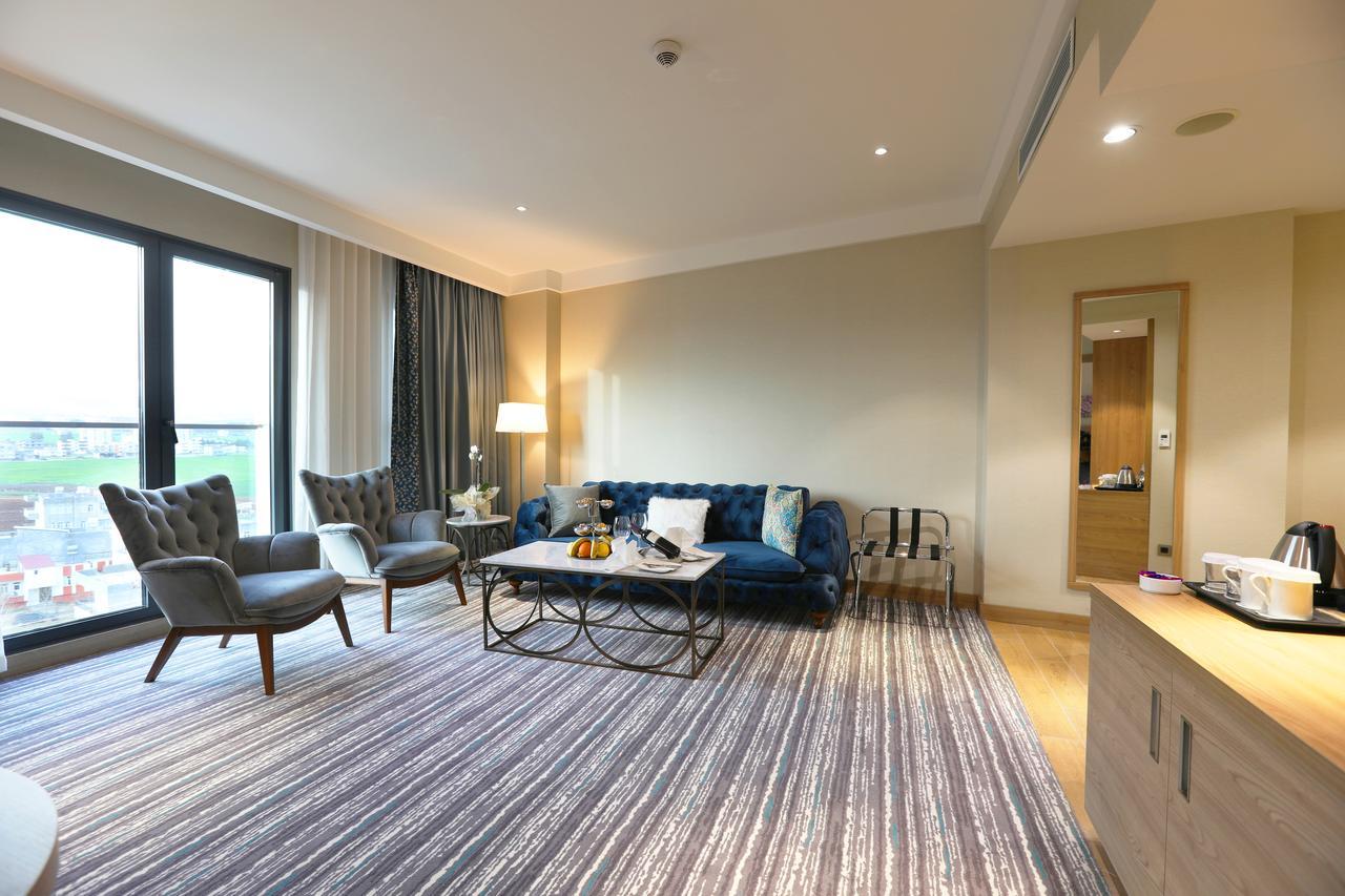 Hilton Garden Inn 阿德亚曼 外观 照片