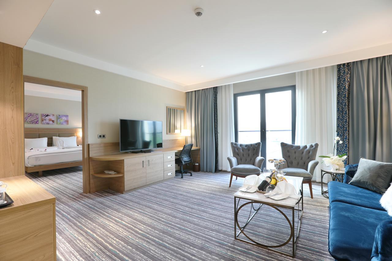 Hilton Garden Inn 阿德亚曼 外观 照片