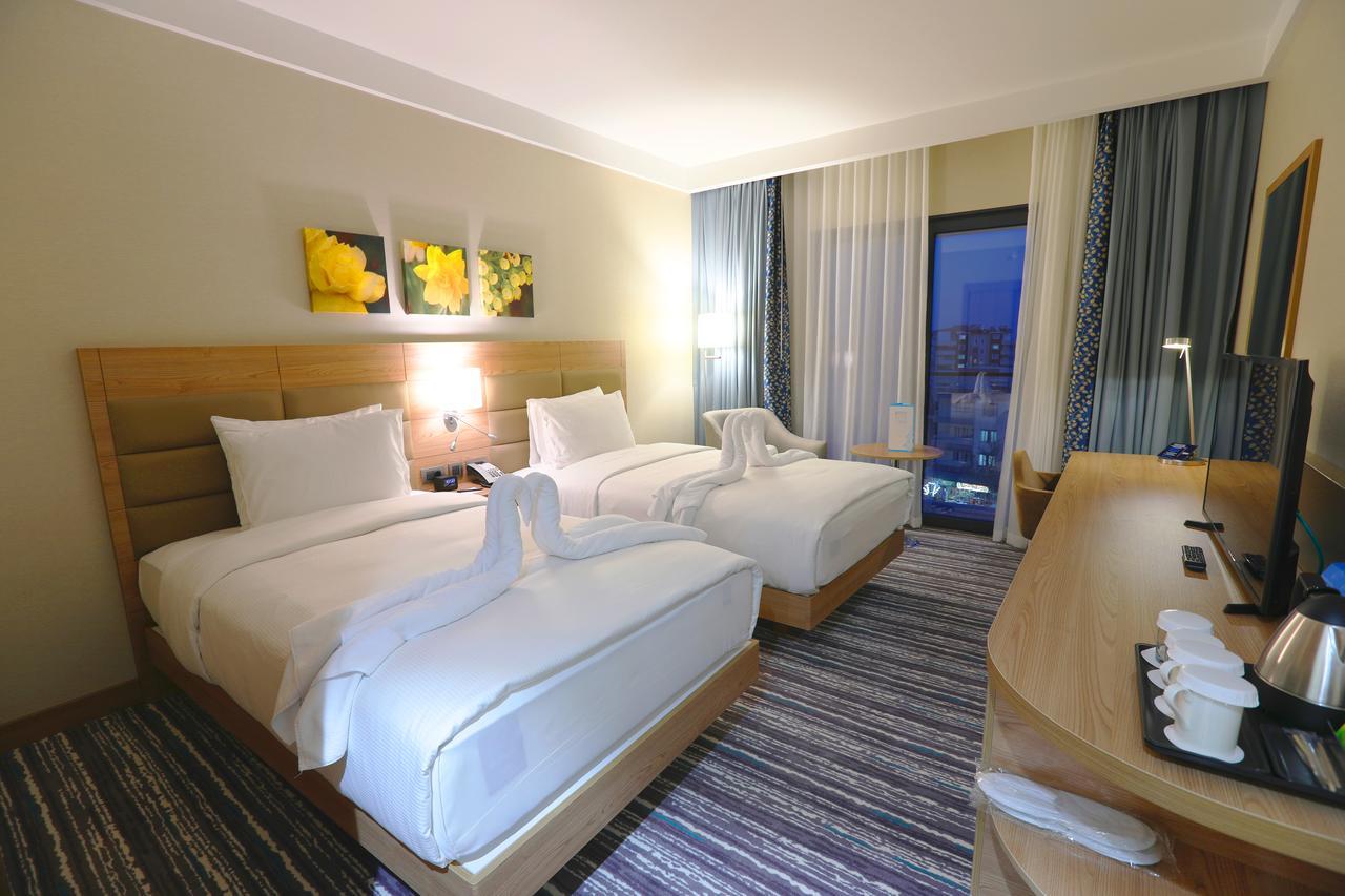 Hilton Garden Inn 阿德亚曼 外观 照片
