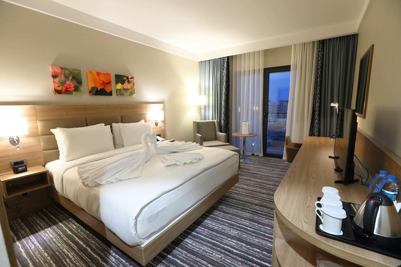 Hilton Garden Inn 阿德亚曼 外观 照片